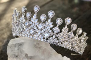 Fiona Simulated Diamond Crown